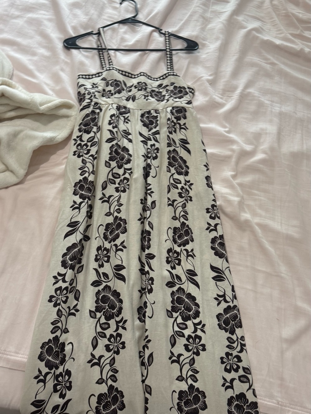 Women's Black Floral Maxi Dress